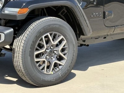 2025 Jeep Wrangler WRANGLER 4-DOOR SAHARA