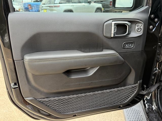 2025 Jeep Wrangler Unlimited Sahara