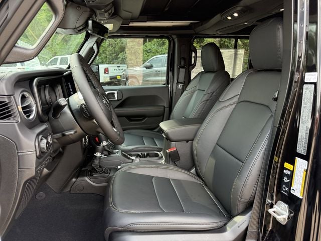 2025 Jeep Wrangler Unlimited Sahara