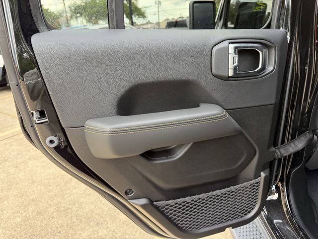 2025 Jeep Wrangler Unlimited Sahara