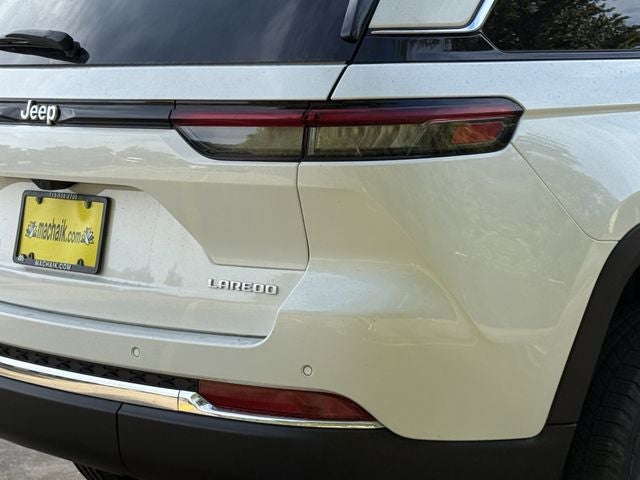 2025 Jeep Grand Cherokee GRAND CHEROKEE LAREDO 4X2