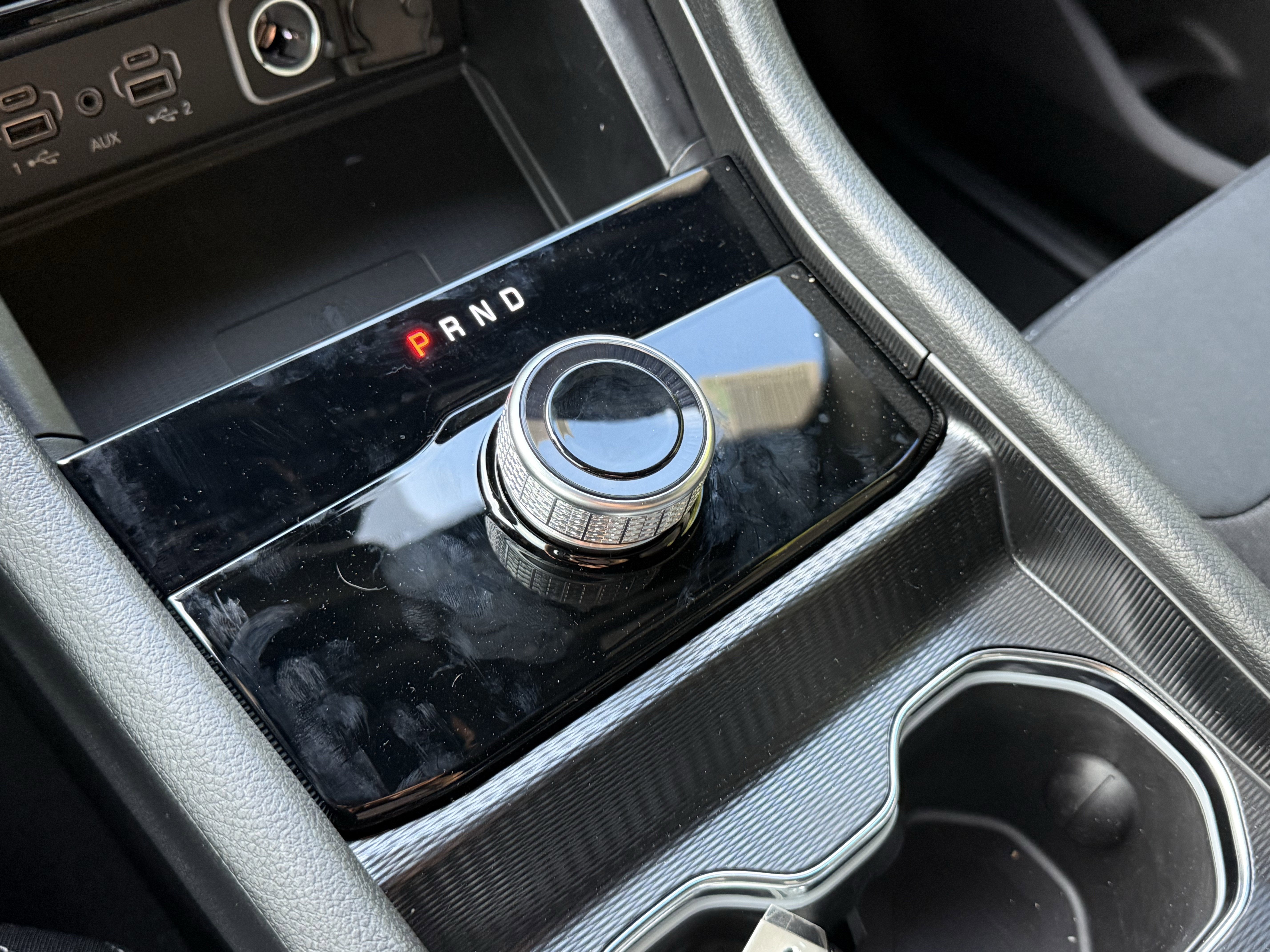 2025 Jeep Grand Cherokee GRAND CHEROKEE LAREDO 4X2