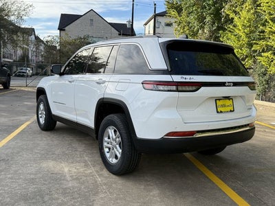 2025 Jeep Grand Cherokee GRAND CHEROKEE LAREDO 4X2
