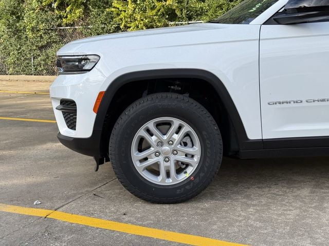 2025 Jeep Grand Cherokee GRAND CHEROKEE LAREDO 4X2