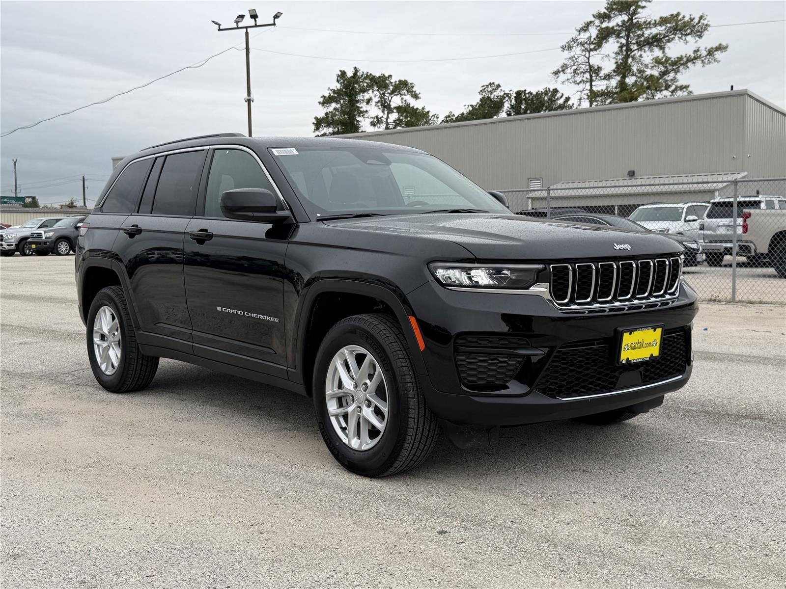 2026 Jeep Grand Cherokee GRAND CHEROKEE LAREDO X 4X2