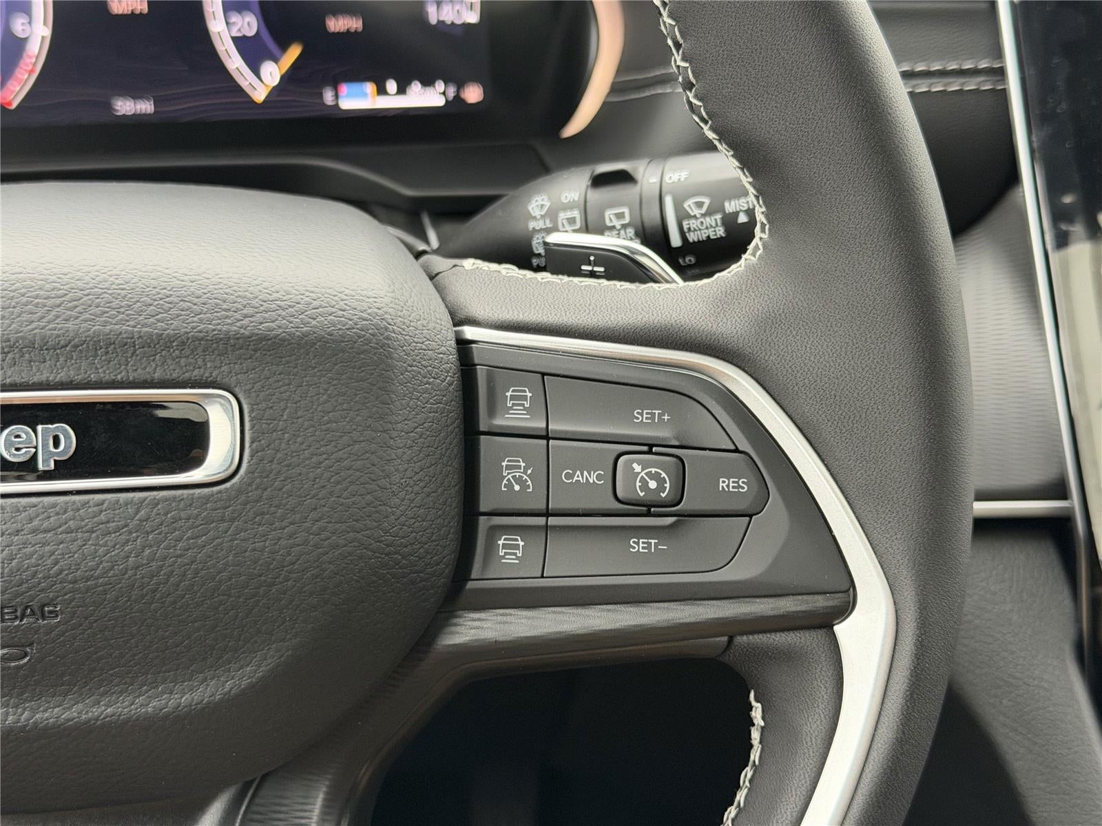 2026 Jeep Grand Cherokee GRAND CHEROKEE LAREDO X 4X2