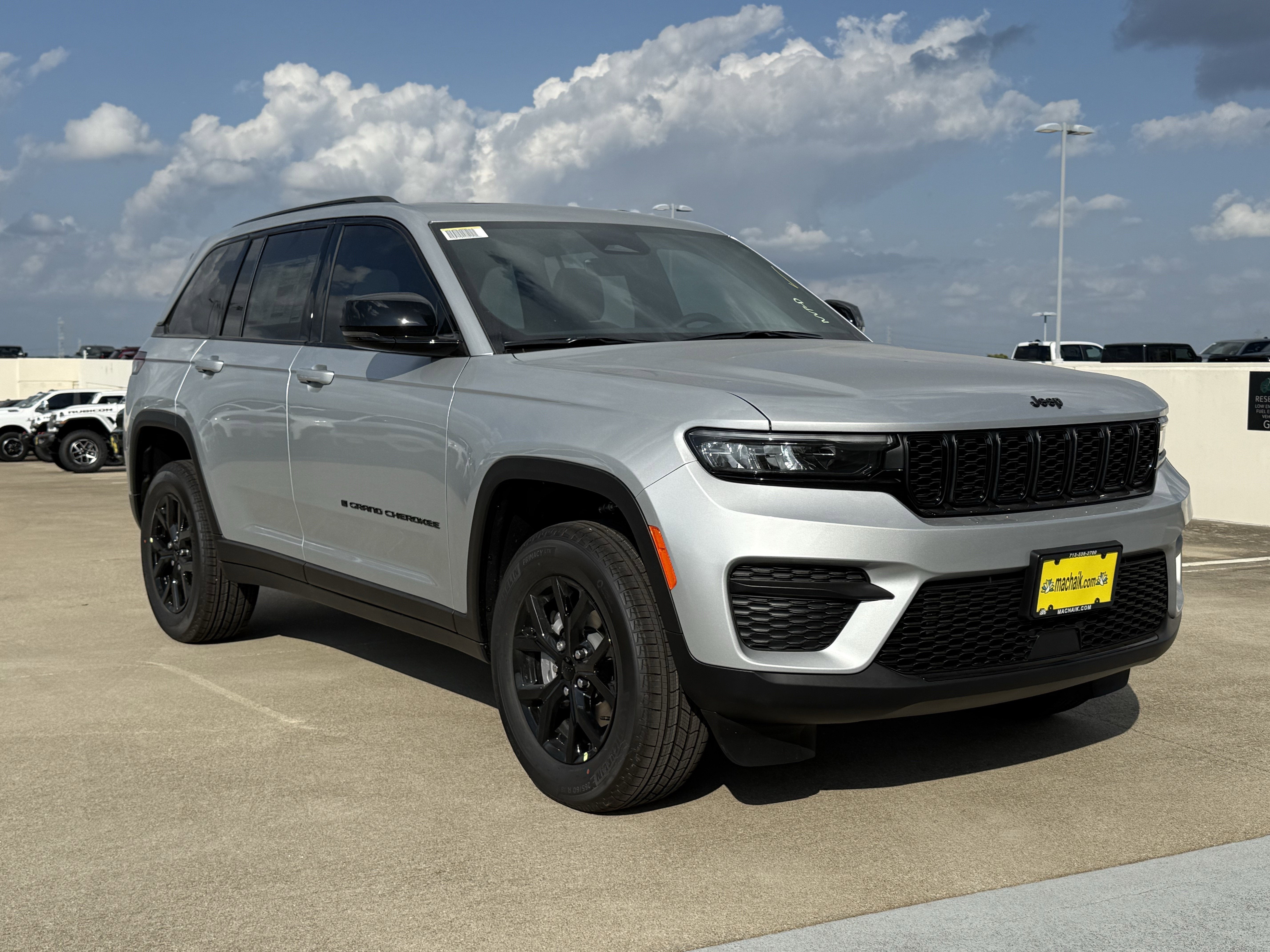 2025 Jeep Grand Cherokee GRAND CHEROKEE ALTITUDE X 4X2