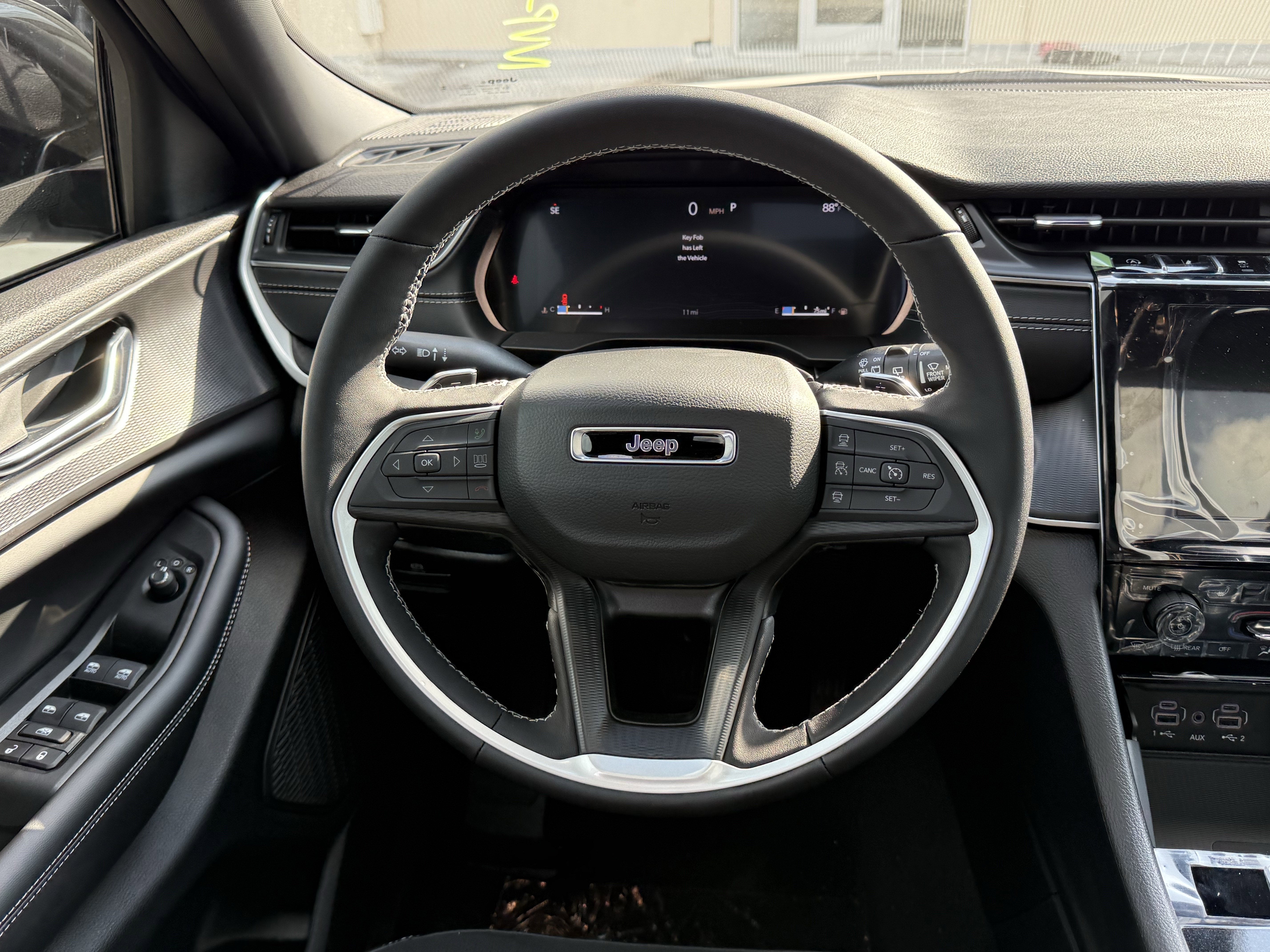 2025 Jeep Grand Cherokee GRAND CHEROKEE ALTITUDE X 4X2