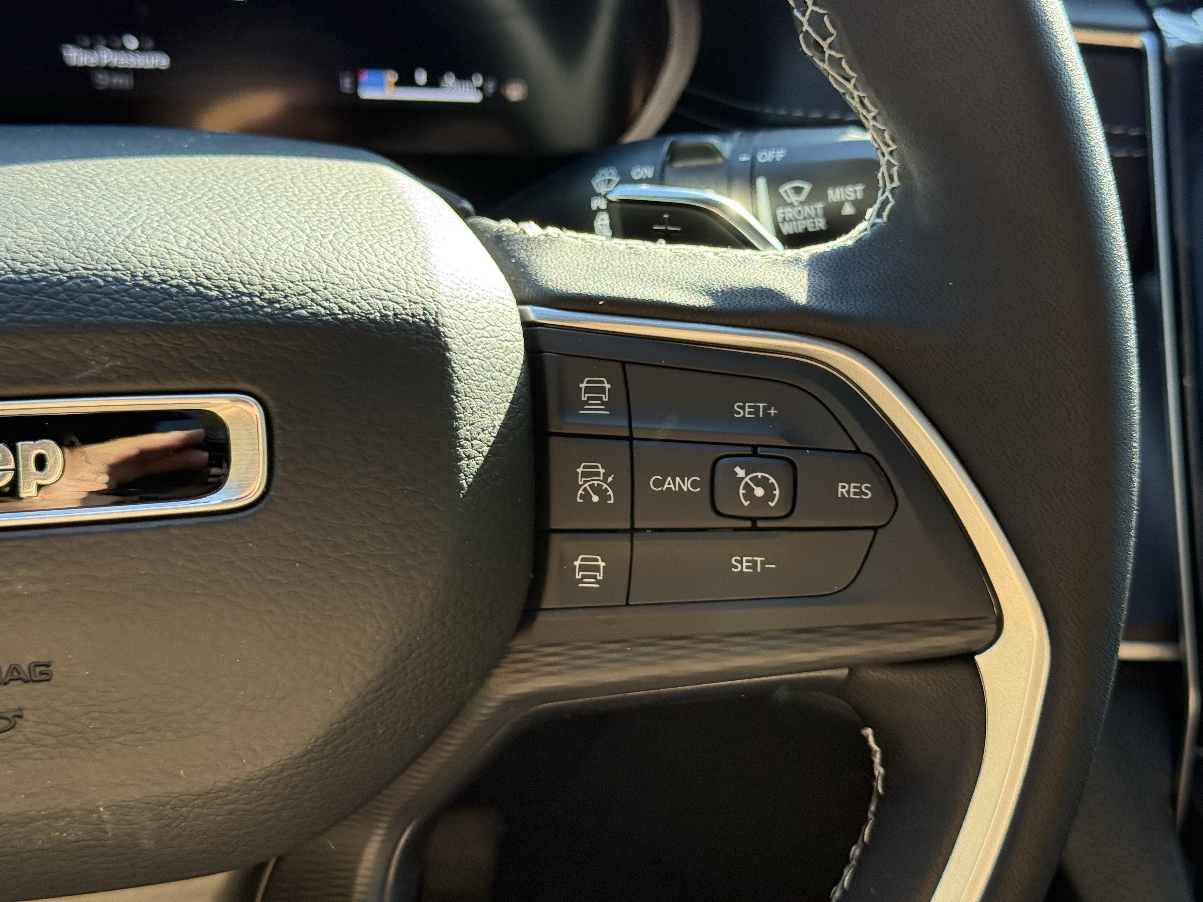 2025 Jeep Grand Cherokee GRAND CHEROKEE ALTITUDE X 4X2