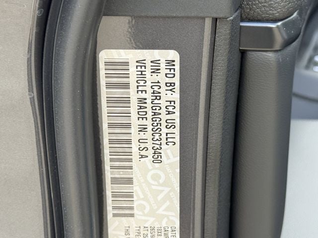 2025 Jeep Grand Cherokee GRAND CHEROKEE LAREDO X 4X2