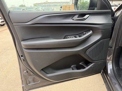 2026 Jeep Grand Cherokee GRAND CHEROKEE LAREDO X 4X2
