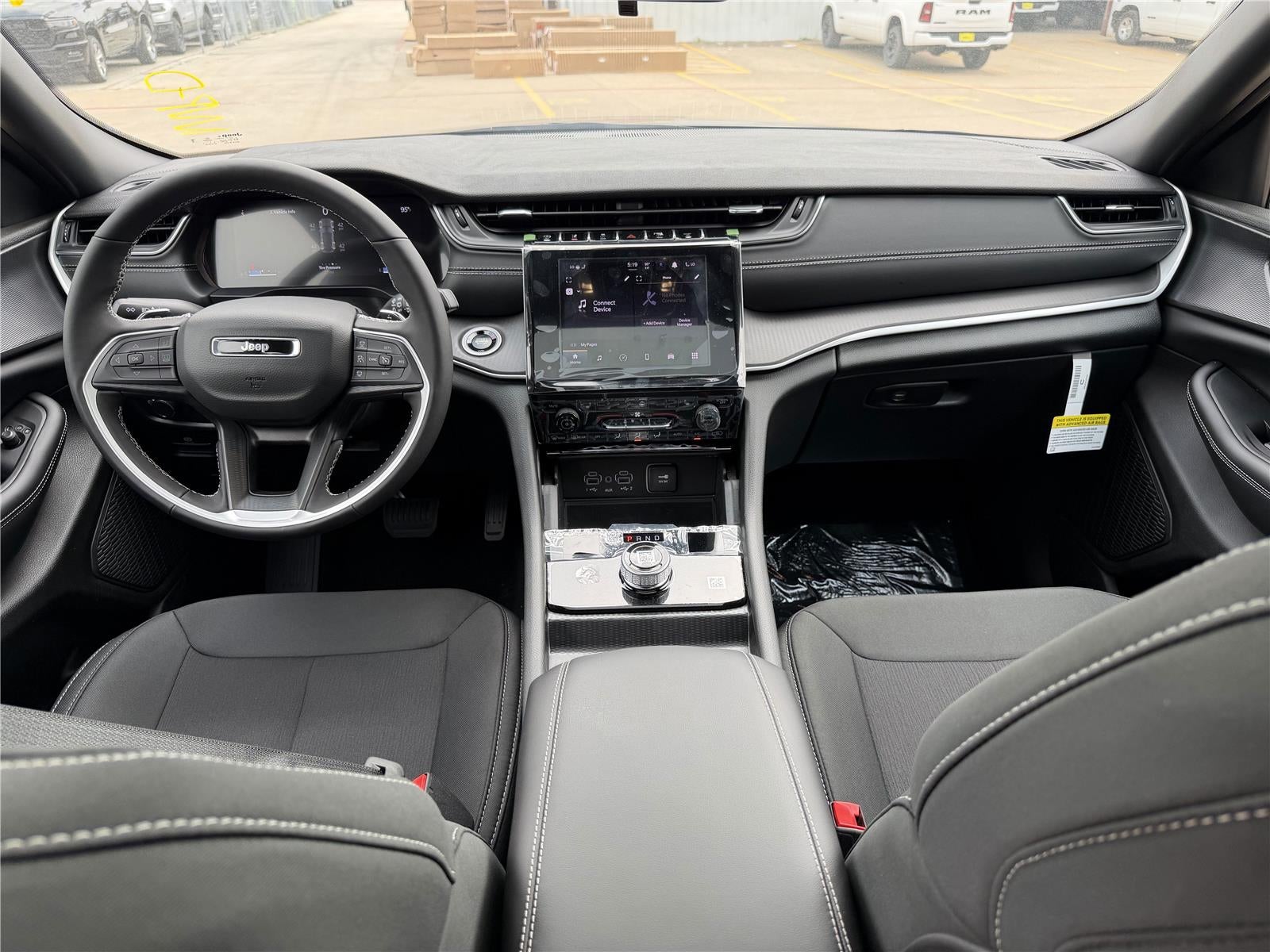 2026 Jeep Grand Cherokee GRAND CHEROKEE LAREDO X 4X2