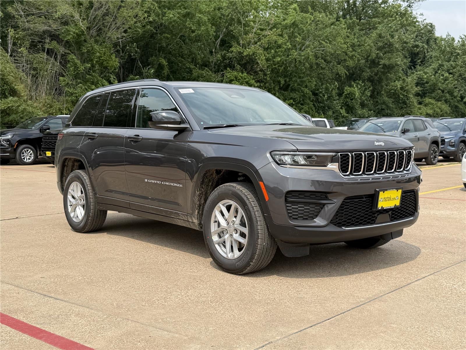 2026 Jeep Grand Cherokee GRAND CHEROKEE LAREDO X 4X2