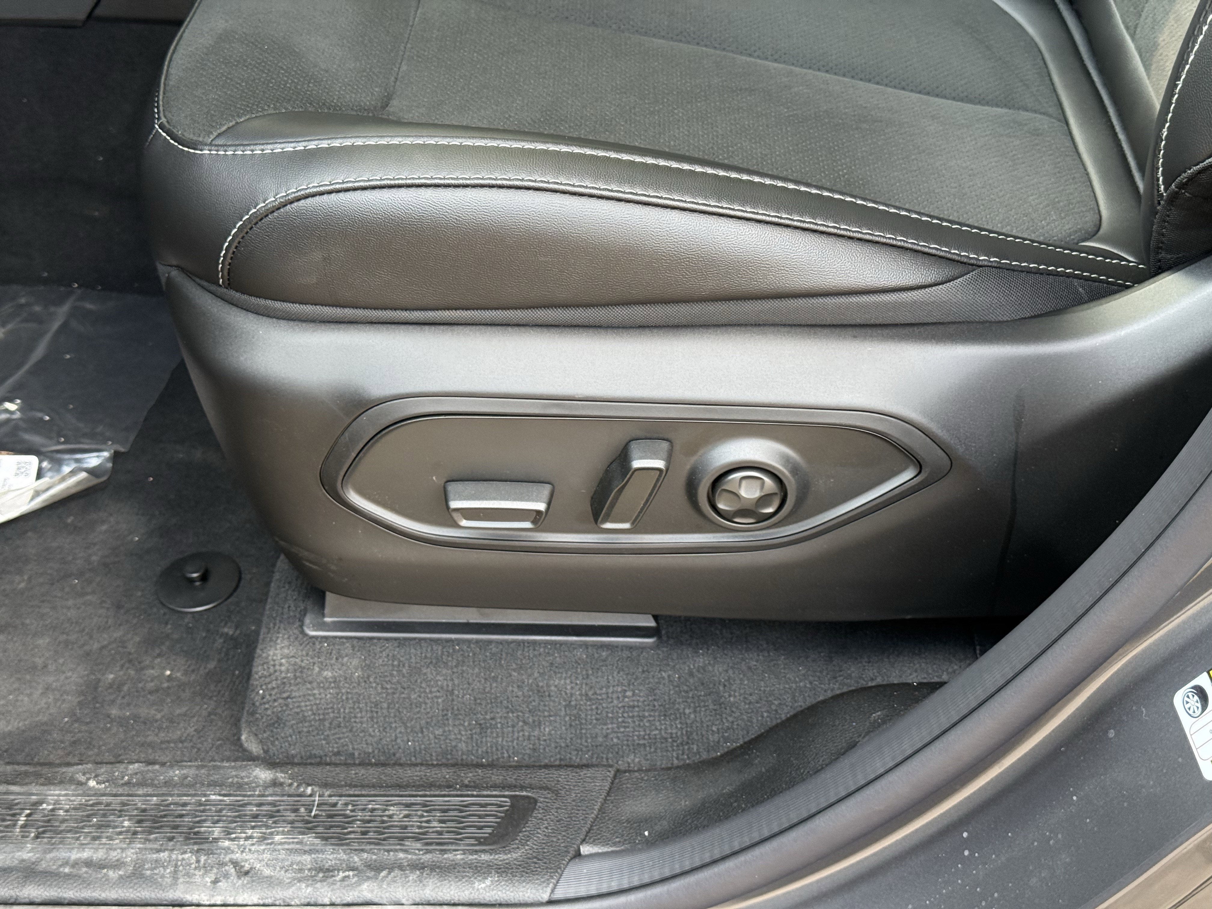 2025 Jeep Grand Cherokee GRAND CHEROKEE ALTITUDE X 4X2