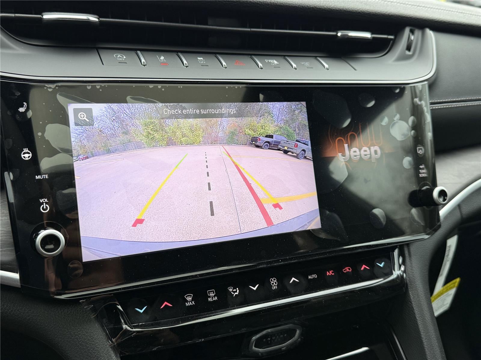 2026 Jeep Grand Cherokee GRAND CHEROKEE LAREDO ALTITUDE 4X2