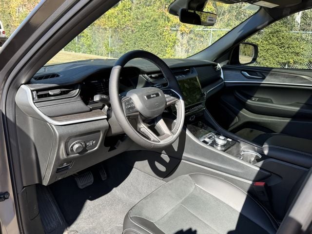 2026 Jeep Grand Cherokee GRAND CHEROKEE LAREDO ALTITUDE 4X2