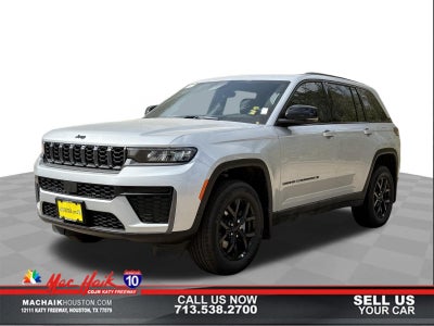 2026 Jeep Grand Cherokee Laredo Altitude