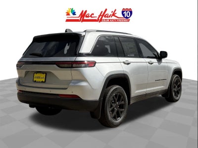 2026 Jeep Grand Cherokee Laredo Altitude