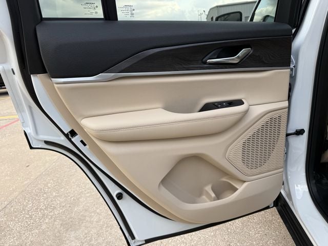 2025 Jeep Grand Cherokee GRAND CHEROKEE LIMITED 4X2