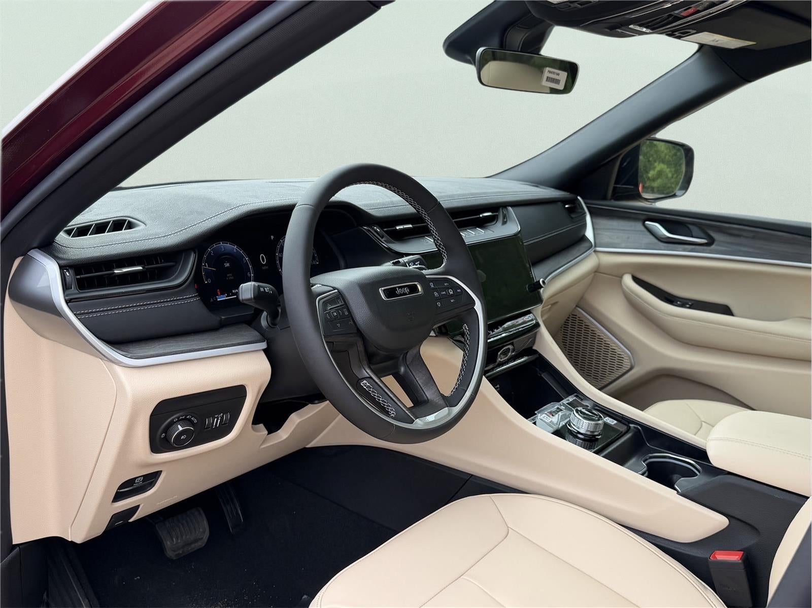2026 Jeep Grand Cherokee GRAND CHEROKEE LIMITED 4X2