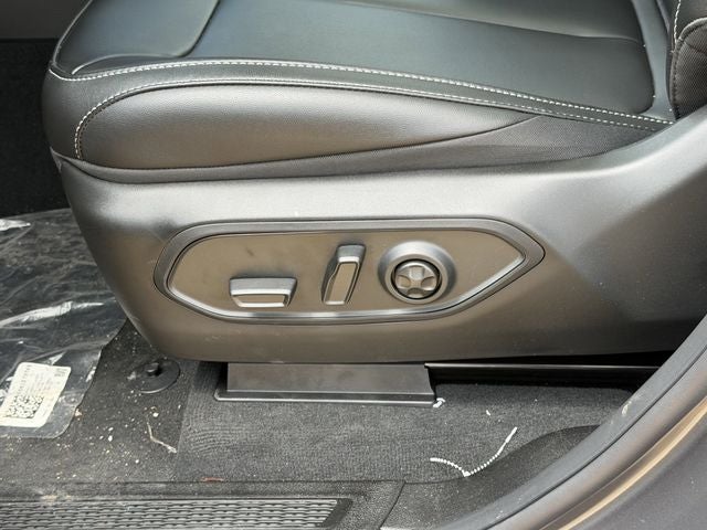2026 Jeep Grand Cherokee GRAND CHEROKEE LIMITED 4X2