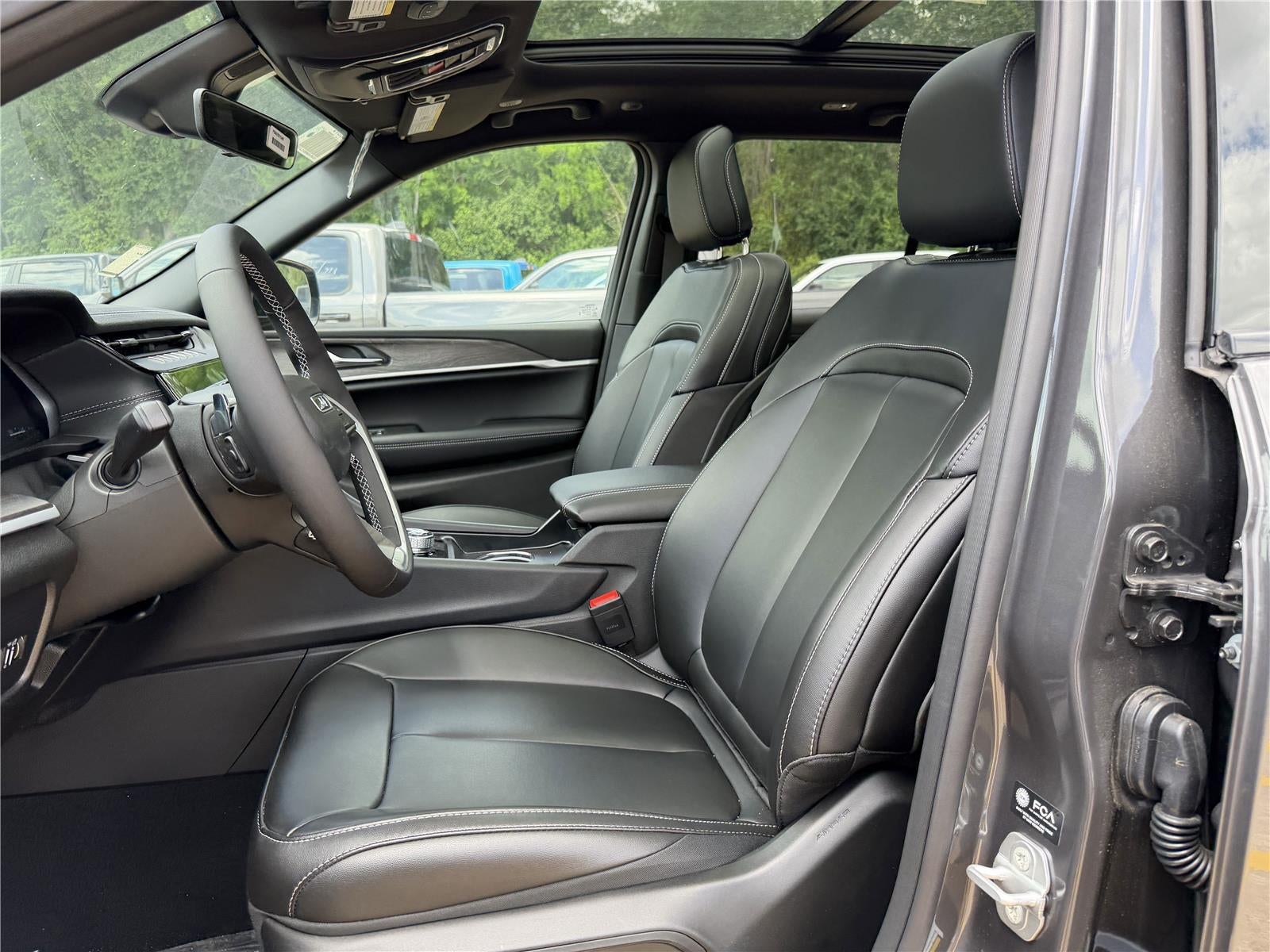2026 Jeep Grand Cherokee GRAND CHEROKEE LIMITED 4X2