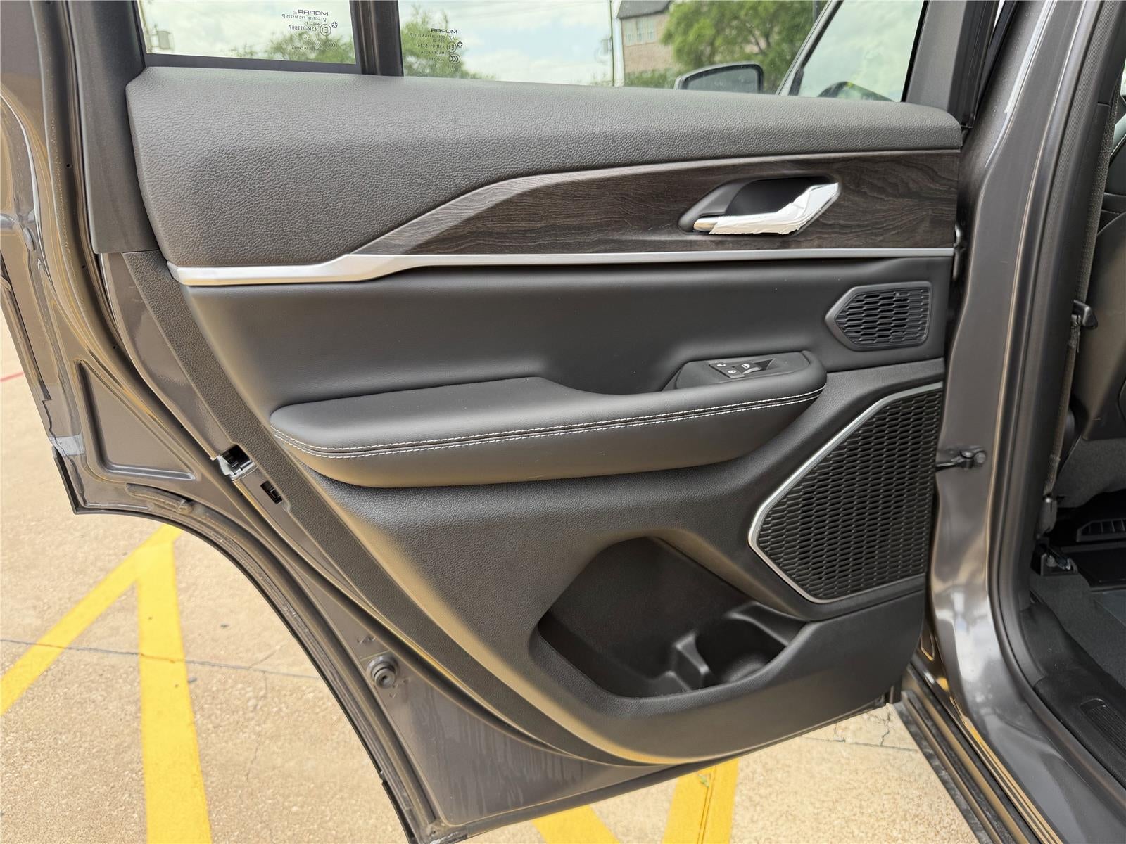 2026 Jeep Grand Cherokee GRAND CHEROKEE LIMITED 4X2