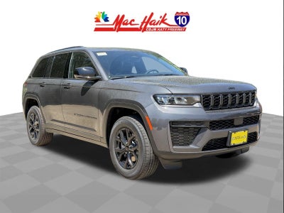 2026 Jeep Grand Cherokee Laredo Altitude
