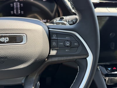 2026 Jeep Grand Cherokee Laredo Altitude