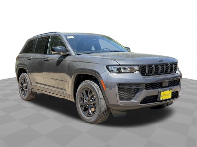 2026 Jeep Grand Cherokee Laredo Altitude