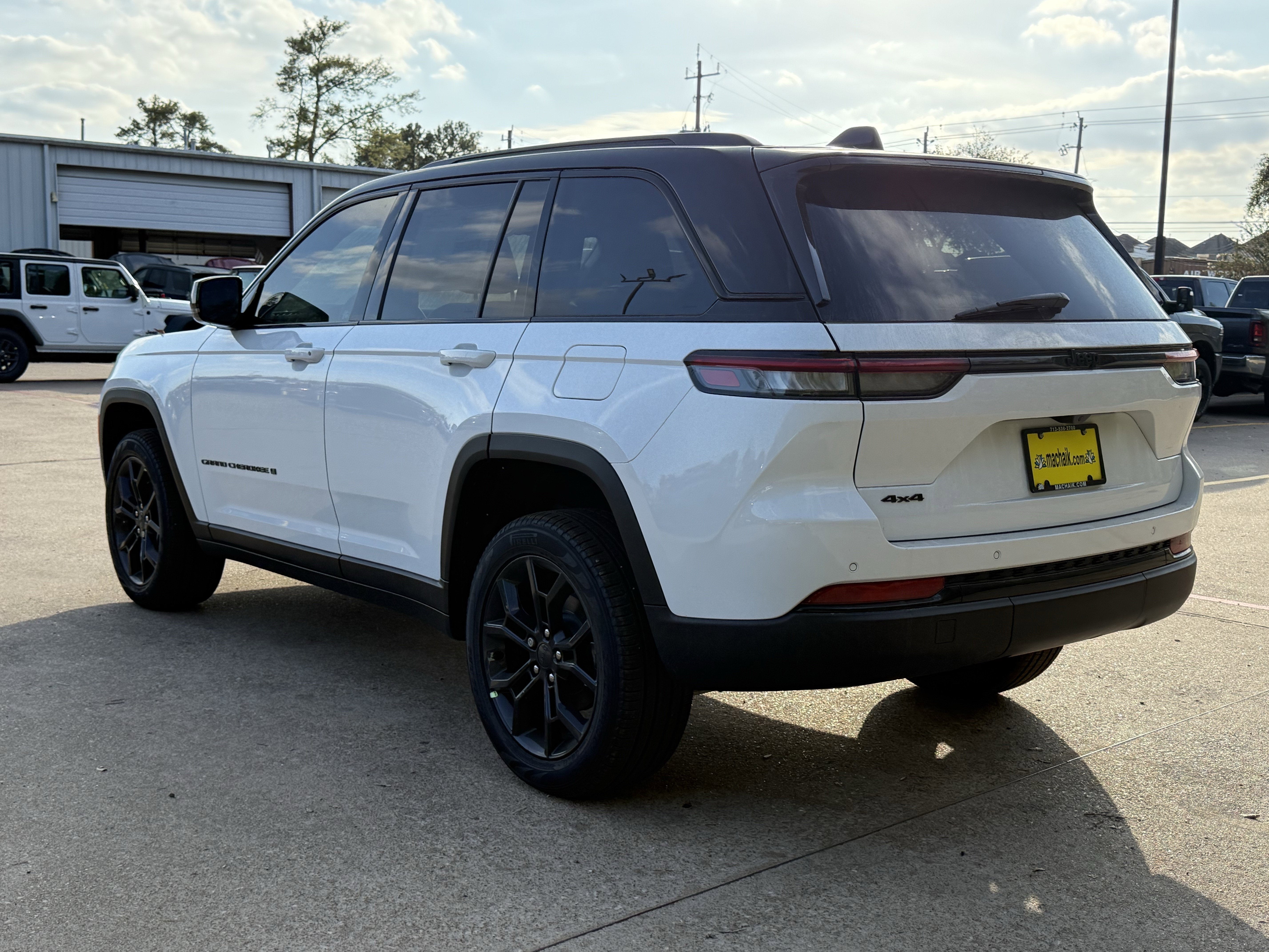 2025 Jeep Grand Cherokee GRAND CHEROKEE LIMITED 4X4
