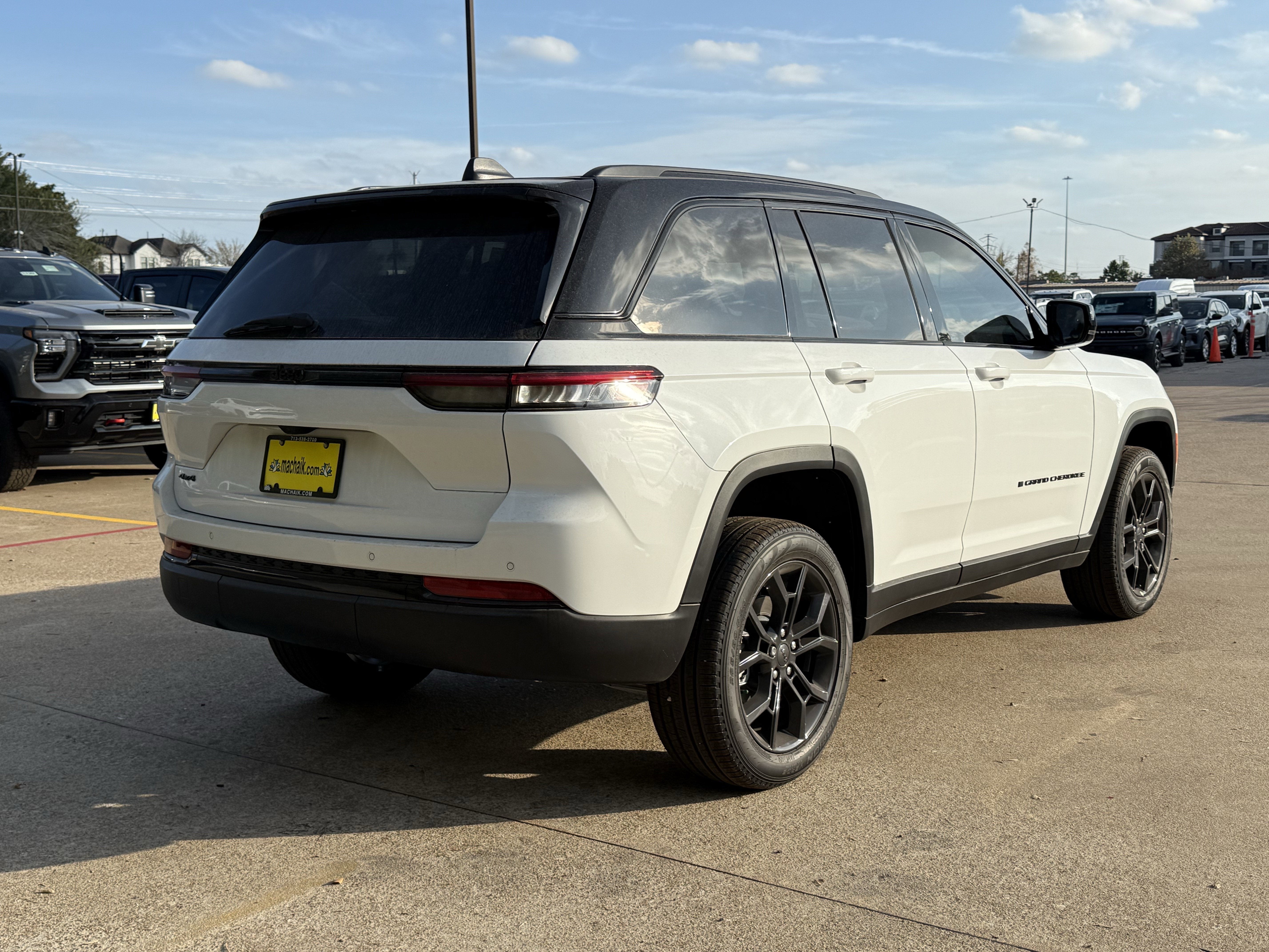 2025 Jeep Grand Cherokee GRAND CHEROKEE LIMITED 4X4