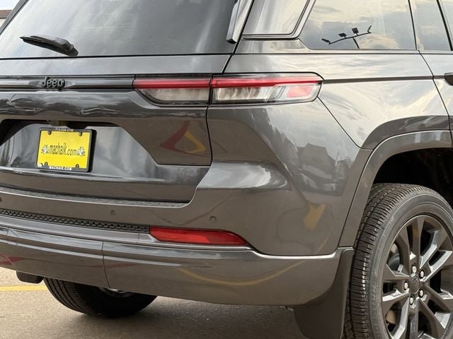 2026 Jeep Grand Cherokee GRAND CHEROKEE LIMITED RESERVE 4X4