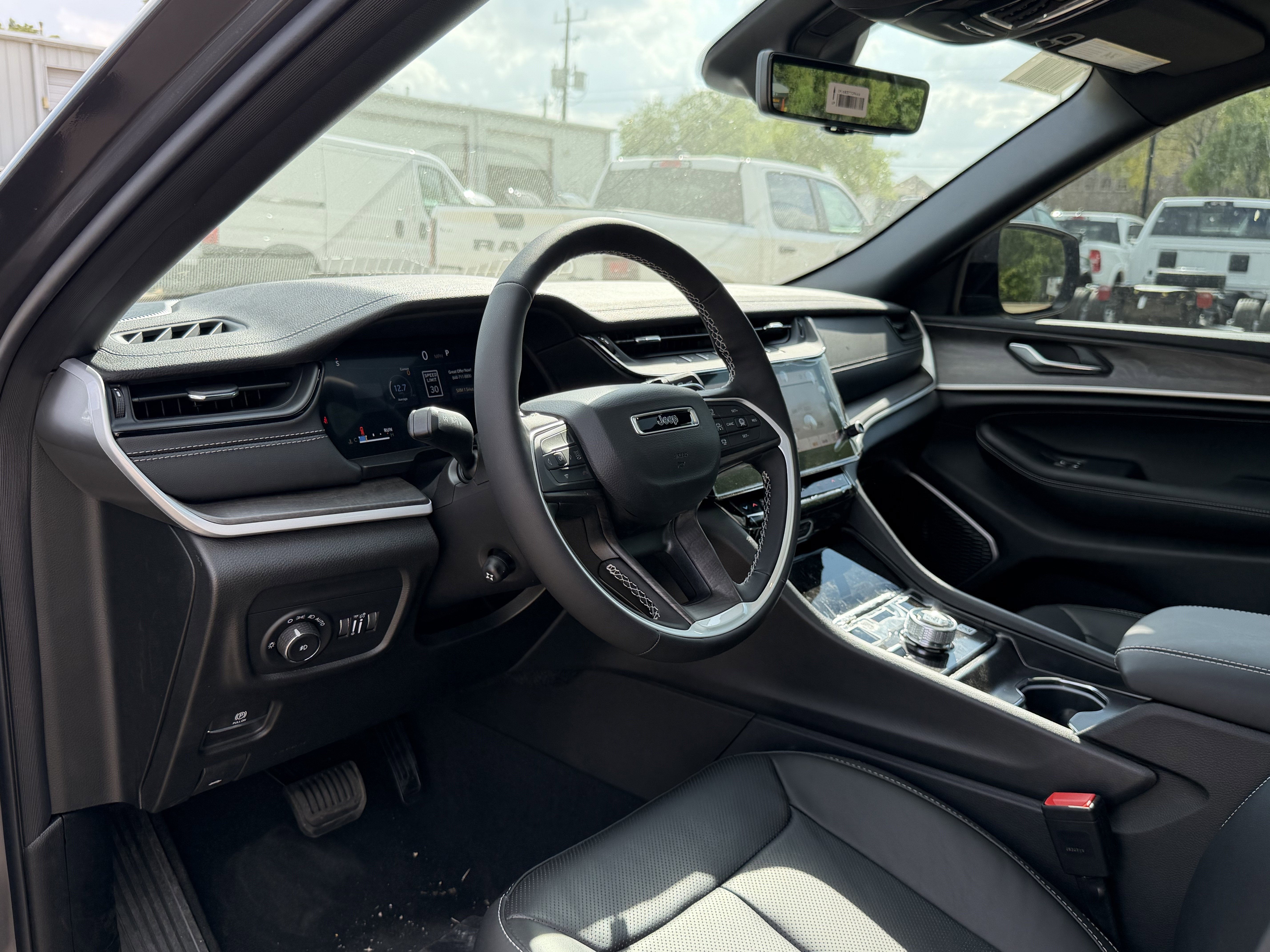 2026 Jeep Grand Cherokee GRAND CHEROKEE LIMITED RESERVE 4X4
