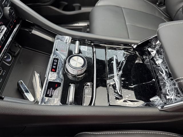 2025 Jeep Grand Cherokee GRAND CHEROKEE OVERLAND 4X4