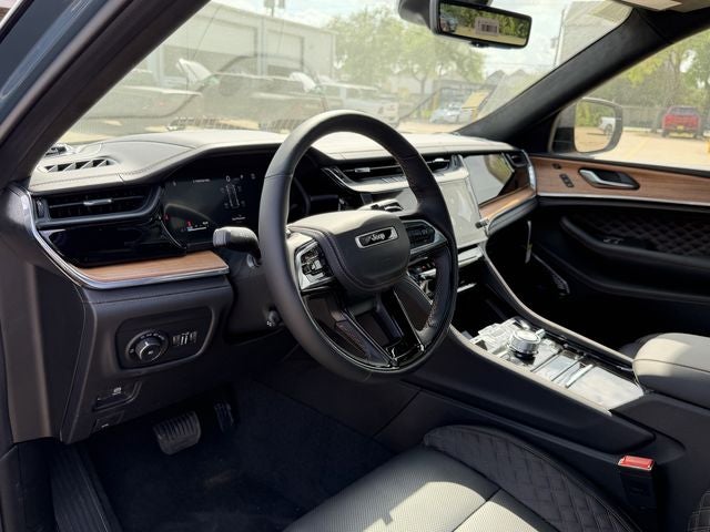 2026 Jeep Grand Cherokee GRAND CHEROKEE SUMMIT 4X4