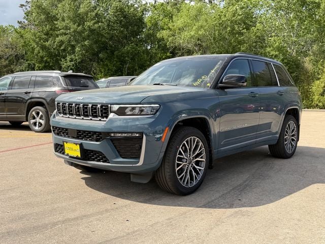 2026 Jeep Grand Cherokee GRAND CHEROKEE SUMMIT 4X4