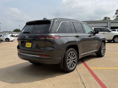 2026 Jeep Grand Cherokee GRAND CHEROKEE SUMMIT 4X4