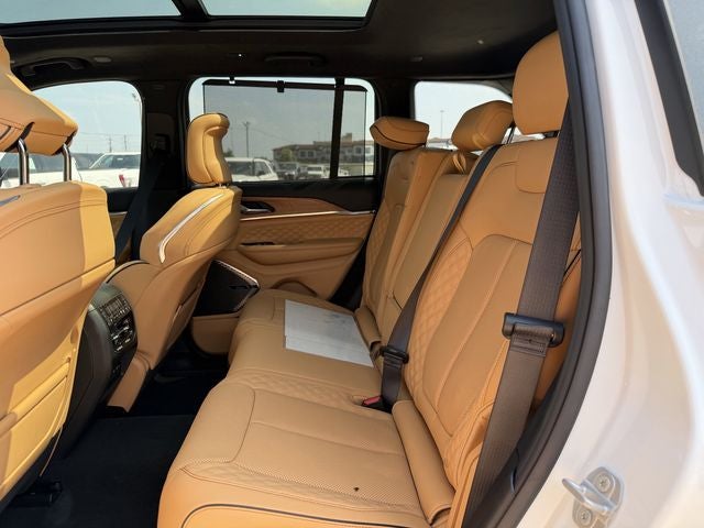 2026 Jeep Grand Cherokee GRAND CHEROKEE SUMMIT 4X4