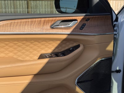 2026 Jeep Grand Cherokee GRAND CHEROKEE SUMMIT 4X4