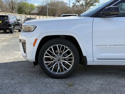 2026 Jeep Grand Cherokee GRAND CHEROKEE SUMMIT 4X4