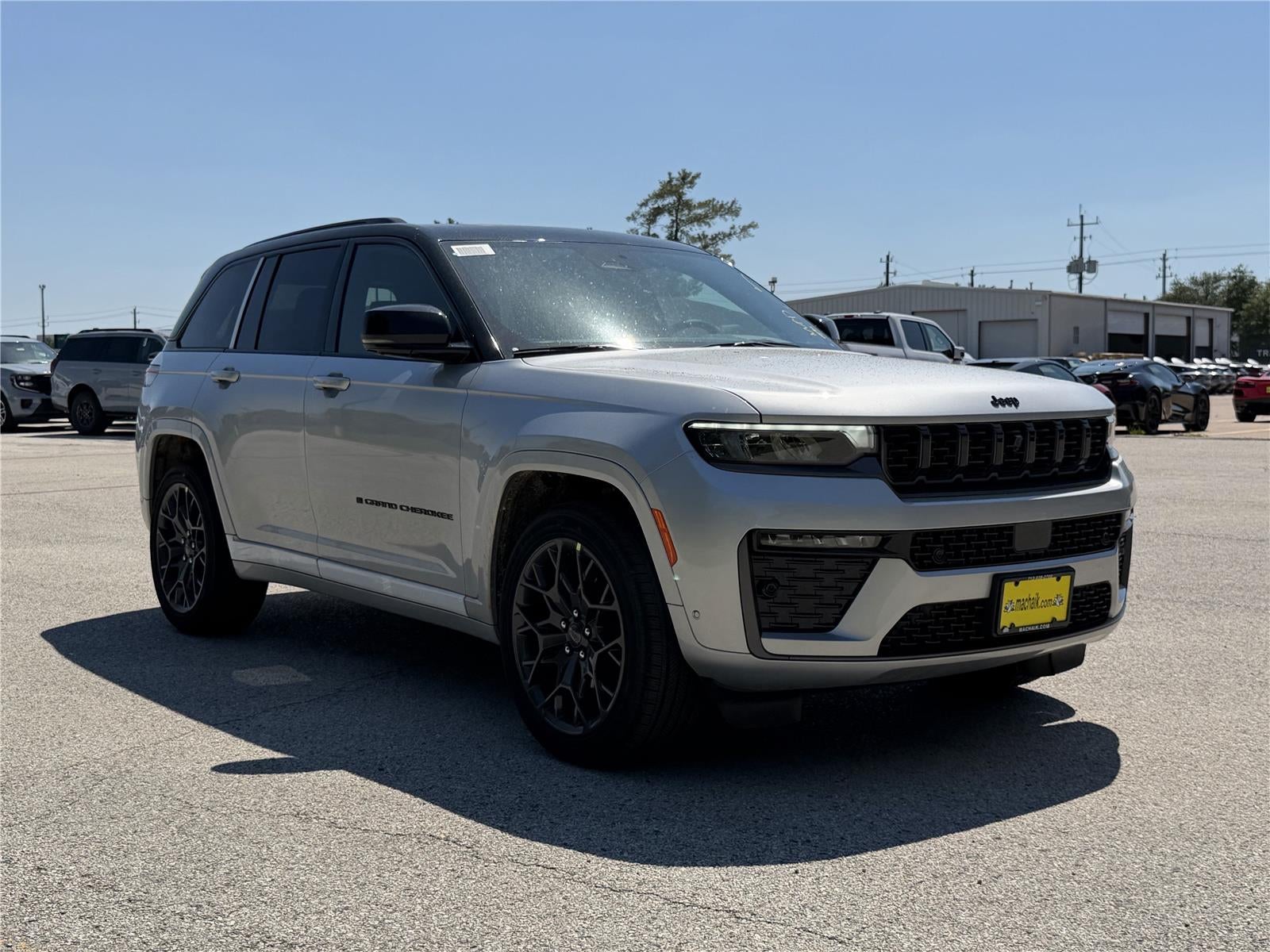 2026 Jeep Grand Cherokee GRAND CHEROKEE SUMMIT 4X4