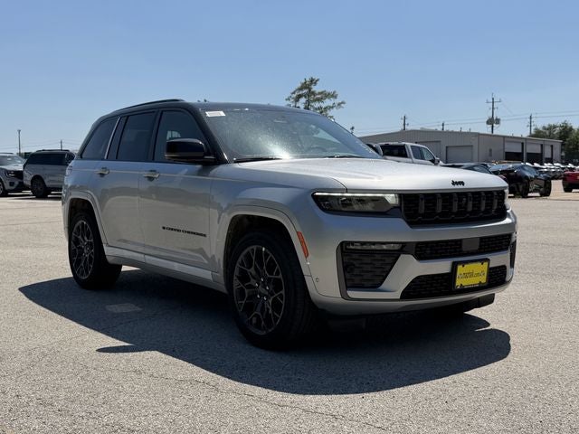 2026 Jeep Grand Cherokee GRAND CHEROKEE SUMMIT 4X4