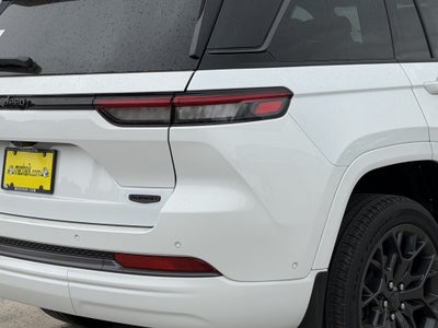 2026 Jeep Grand Cherokee Summit