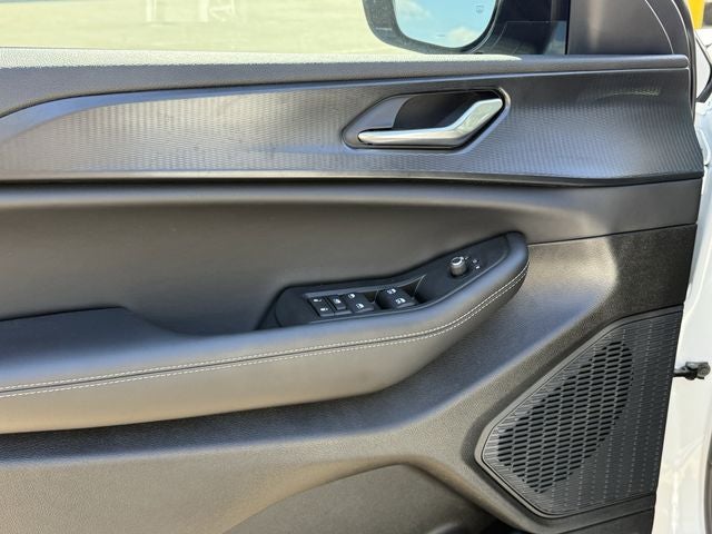 2025 Jeep Grand Cherokee L GRAND CHEROKEE L ALTITUDE X 4X2