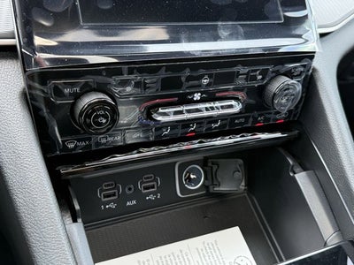 2025 Jeep Grand Cherokee L GRAND CHEROKEE L ALTITUDE X 4X2