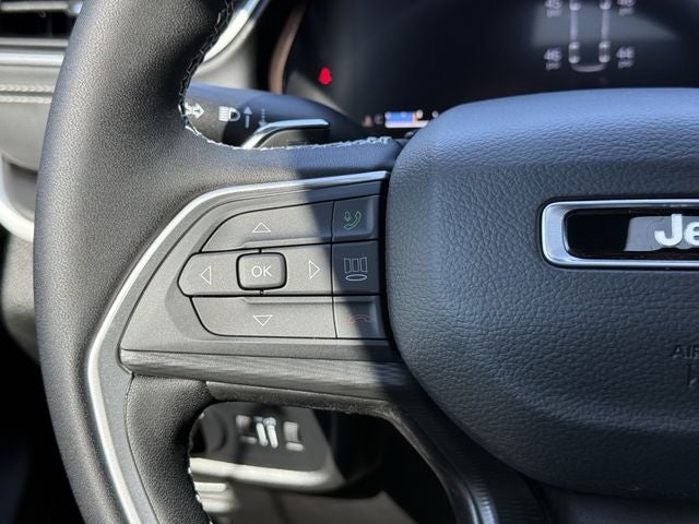 2025 Jeep Grand Cherokee L GRAND CHEROKEE L ALTITUDE X 4X2