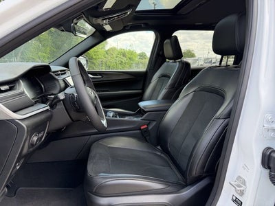 2025 Jeep Grand Cherokee L GRAND CHEROKEE L ALTITUDE X 4X2