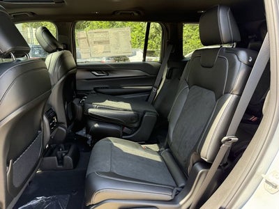 2025 Jeep Grand Cherokee L GRAND CHEROKEE L ALTITUDE X 4X2