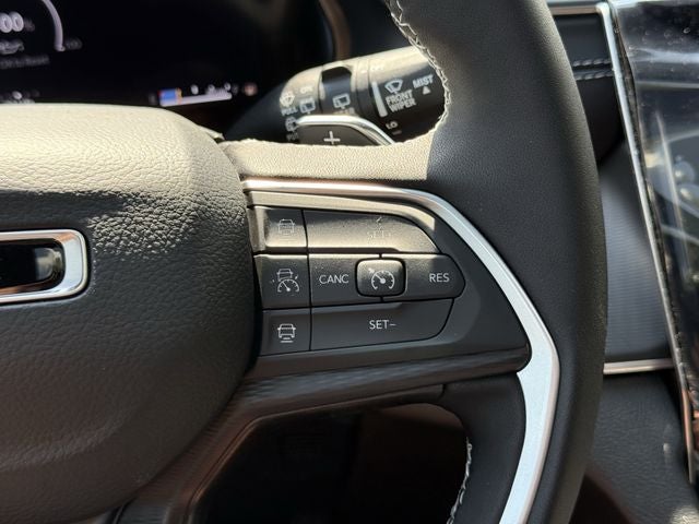 2025 Jeep Grand Cherokee L GRAND CHEROKEE L ALTITUDE X 4X2